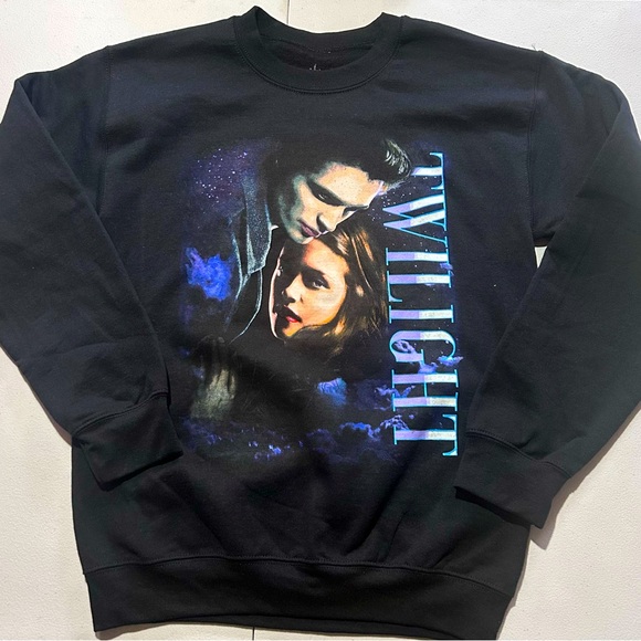 NWOT Twilight Sweatshirt - Picture 2 of 6